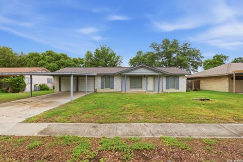 5039 Round Table Dr, San Antonio, TX, 78218-2711 | Card Image