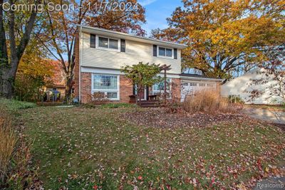 1169 Wendy Court, Home with 3 bedrooms, 1 bathrooms and null parking in Ann Arbor MI | Image 2