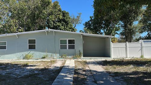 2024 Golfview Ct, Fort Pierce, FL, 34950-5405 | Card Image