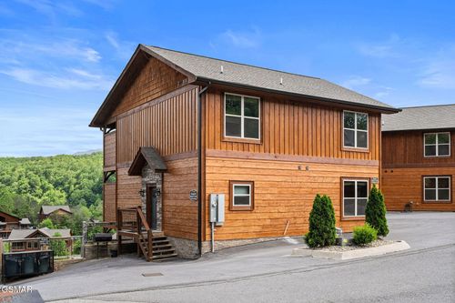 4541 Shangrila Way, Sevierville, TN, 37876 | Card Image