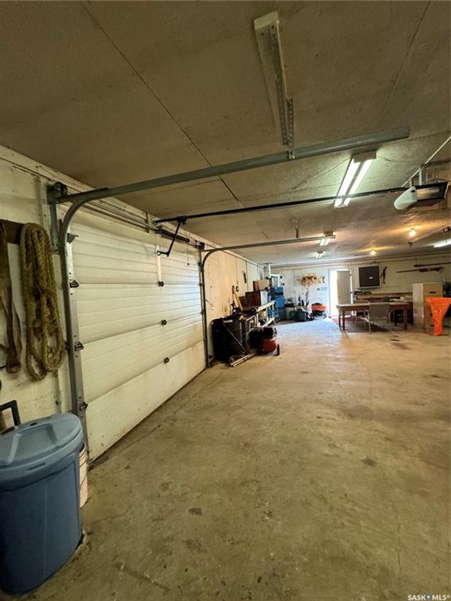 remot door | Image 32