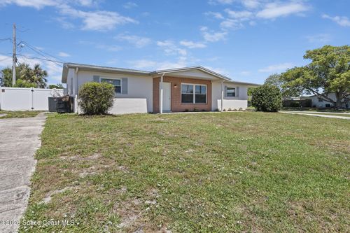 676 Ixora Dr, MELBOURNE, FL, 32935-4980 | Card Image