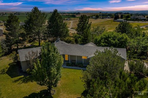 1925 Glenway Ave, Fruitland, ID, 83619-3720 | Card Image