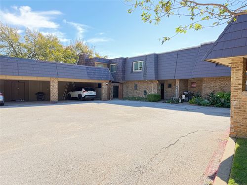 18-207 E Harwood Rd, Euless, TX, 76039-3972 | Card Image