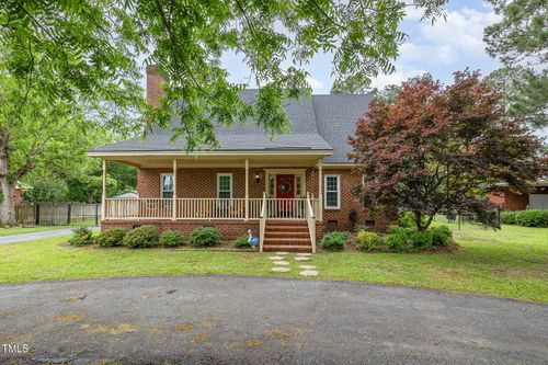604 S Caswell St, La Grange, NC, 28551-2008 | Card Image