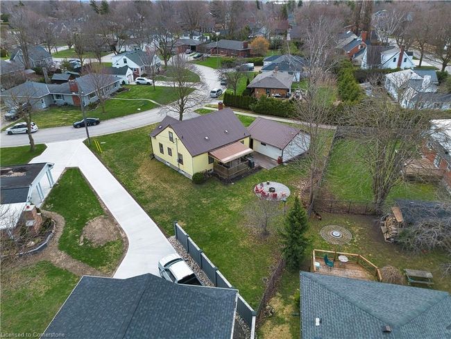 11 Churchill Dr, House other with 2 bedrooms, 1 bathrooms and 7 parking in Listowel ON | Image 9