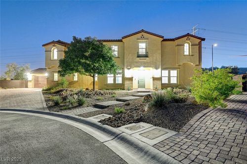 4807 Enchanted View Street, Las Vegas, NV, 89149 | Card Image