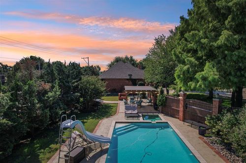 2812 Verona Way, Edmond, OK, 73034-6761 | Card Image