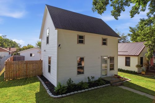 415 S L St, Sparta, WI, 54656-2130 | Card Image