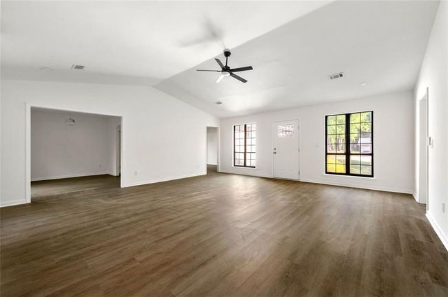 2254 Lisbon Ln, House other with 4 bedrooms, 2 bathrooms and 7 parking in Jonesboro GA | Image 5