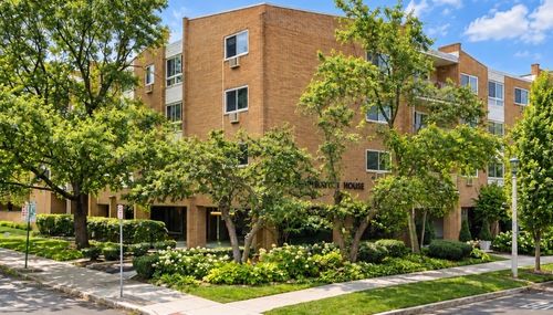 4f-203 N Kenilworth Ave, Oak Park, IL, 60302-2056 | Card Image
