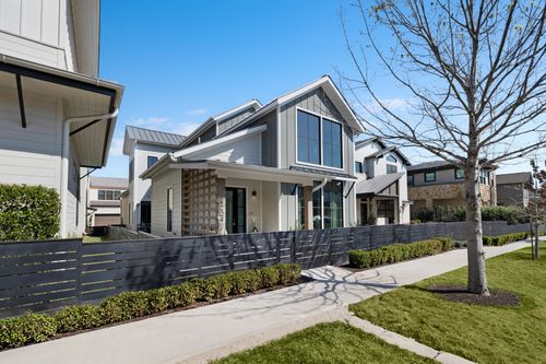 4204 Wayfarer Way, Austin, TX, 78731-6601 | Card Image