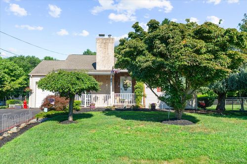 4004 Hulmeville Rd, BENSALEM, PA, 19020-3825 | Card Image