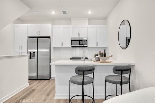 1954 Avenida Del Sol, Placentia, CA, 92870-6784 | Card Image