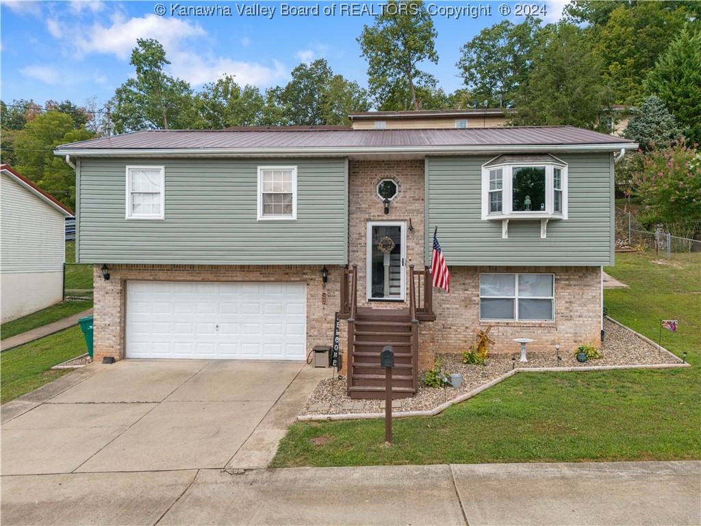 Wick Ln, Cross Lanes, WV 25313