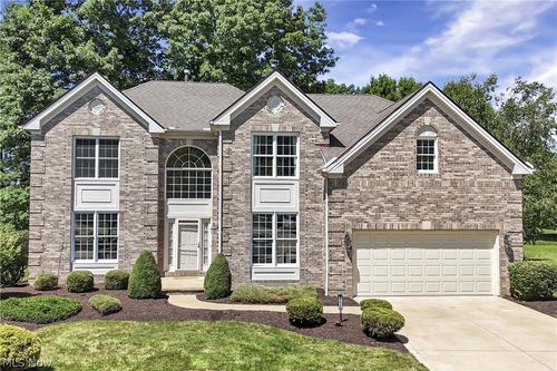 20626 Morar Circle, Strongsville, OH, 44149 | Card Image