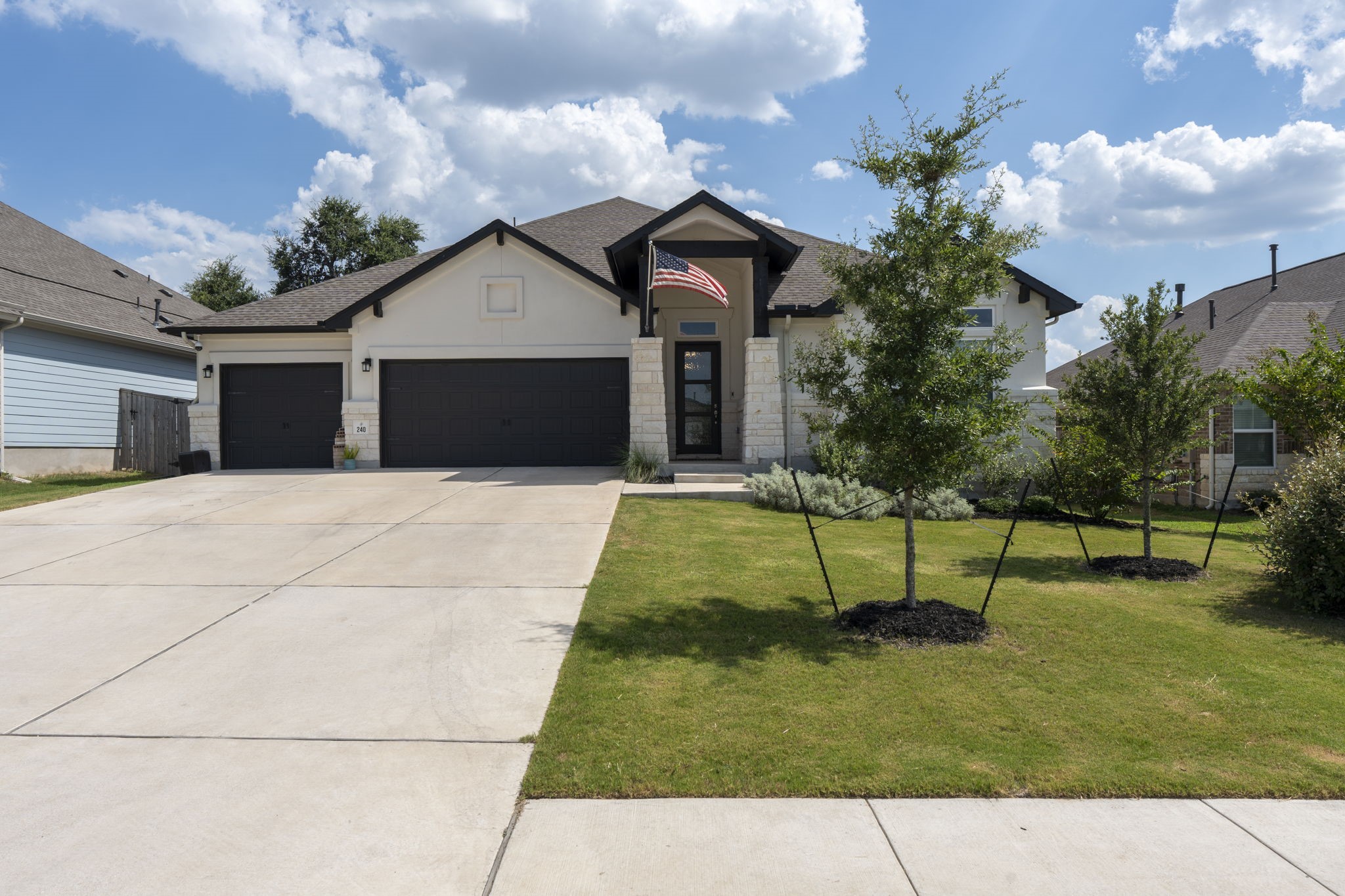 Helena Ln, Kyle, TX 78640