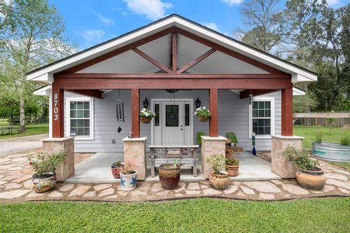 8703 County Road 48, Rosharon, TX, 77583-4315 | Card Image