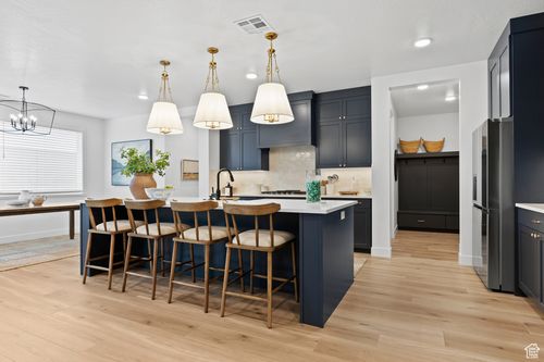 3353 W Bonita, Hurricane, UT, 84737-3277 | Card Image