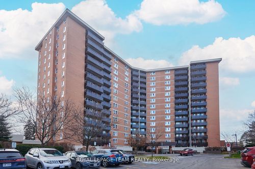 811-2000 Jasmine Cres, Ottawa, ON, K1J8K4 | Card Image