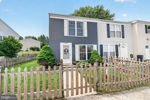 530 Daisy Dr, TANEYTOWN, MD, 21787-2322 | Card Image