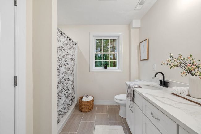 A - 46 Ledge Rd, Condo with 3 bedrooms, 3 bathrooms and null parking in Pelham NH | Image 23
