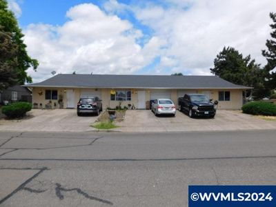 1505 W Locust St, Home with 5 bedrooms, 0 bathrooms and null parking in Stayton OR | Image 1