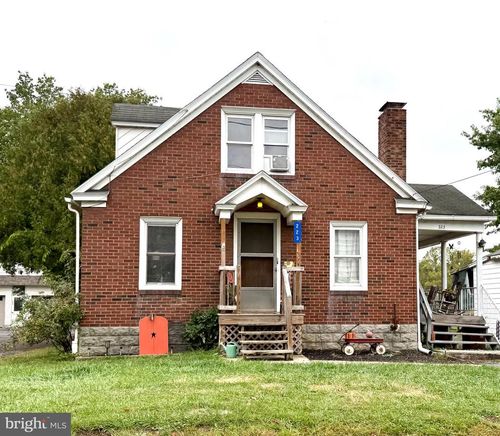 223 Pennsylvania Ave, MILL HALL, PA, 17751-1819 | Card Image