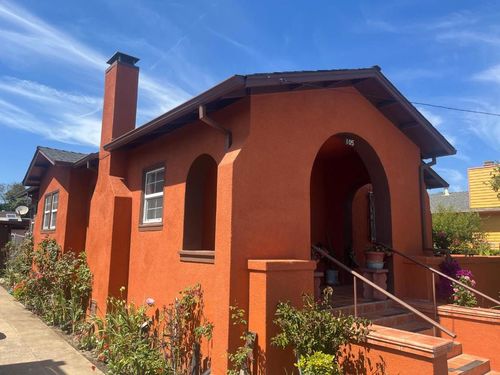 105 Palm Ave, Watsonville, CA, 95076-4319 | Card Image