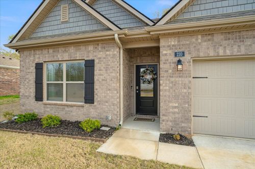 210 Meadowland Ln, Somerville, TN, 38068-9713 | Card Image
