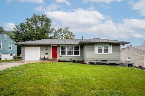 12500 E 48th Ter S, Independence, MO, 64055-5618 | Card Image