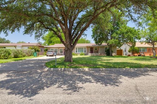 2408 W Avenue L, San Angelo, TX, 76901-3755 | Card Image
