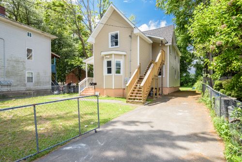 37 Martin St, Hartford, CT, 06120-2026 | Card Image