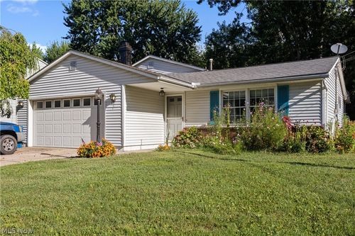 4958 Northview Ct, Vermilion, OH, 44089-1633 | Card Image