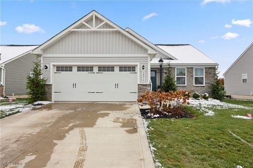 34959 Maurer Blvd, Grafton, OH, 44044-9844 | Card Image