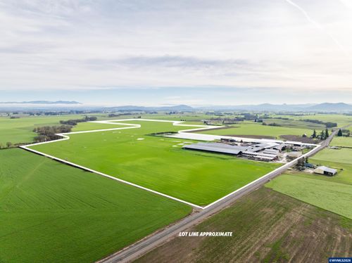 35725 Engle Rd Se, Albany, OR, 97322-9738 | Card Image