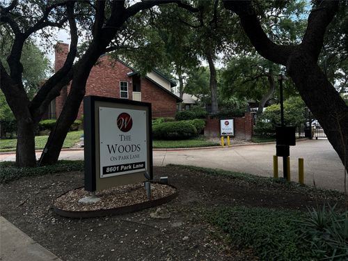 413-8601 Park Ln, Dallas, TX, 75231-1312 | Card Image