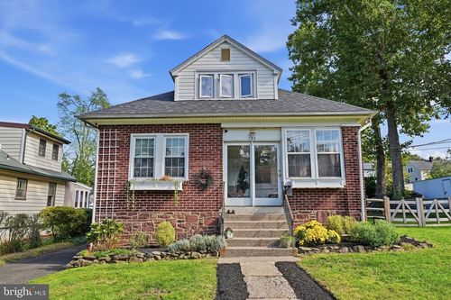 120 Fairview Ave, CHALFONT, PA, 18914-2802 | Card Image