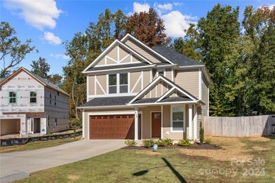 614 Austin Drive, House other with 3 bedrooms, 2 bathrooms and null parking in Charlotte NC | Image 3