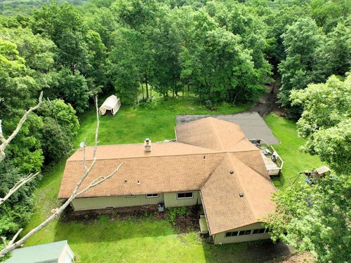 N6089 Lyons Road, Spring Prairie, WI, 53105 | Card Image