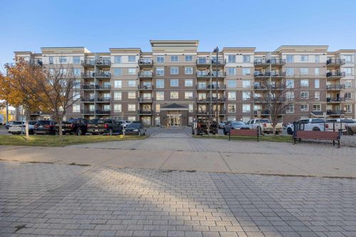 409 - 136A Sandpiper Rd, Condo with 2 bedrooms, 2 bathrooms and 2 parking in Fort Mcmurray AB | Card Image
