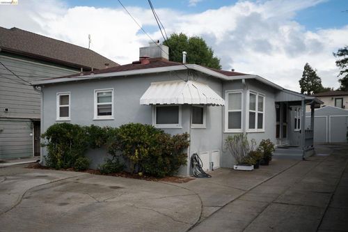 1912 Lafayette St, Alameda, CA, 94501-1330 | Card Image