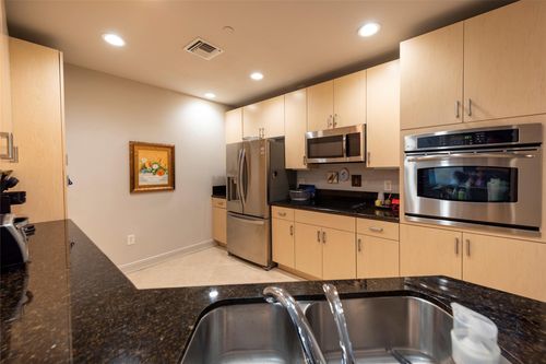 apt-207-16102 Emerald Estates Dr, Weston, FL, 33331-6116 | Card Image