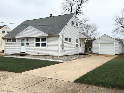 1127 Valleyview Ave Sw, Canton, OH, 44710-1425 | Card Image