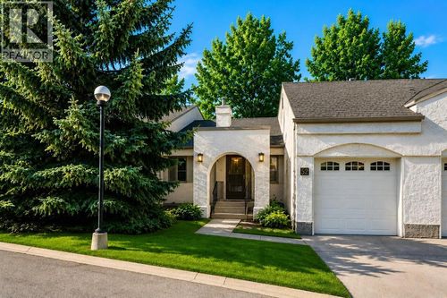52 Sandarac Cir Nw, Calgary, AB, T3K3G7 | Card Image