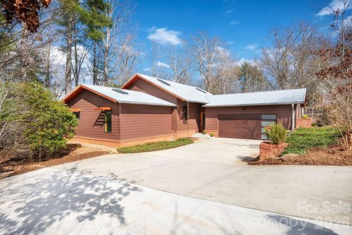 521 Wood Thrush Ct, Arden, NC, 28704-9158 | Card Image