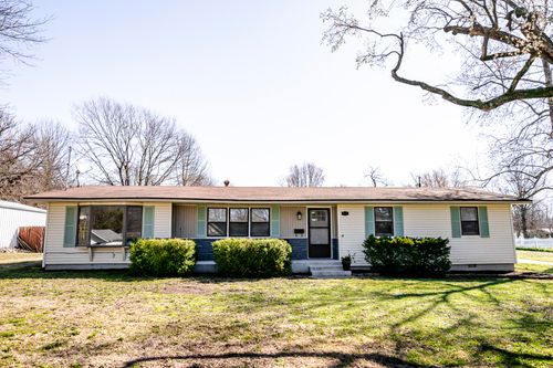 1413 4th St, Monett, MO, 65708-1116 | Card Image