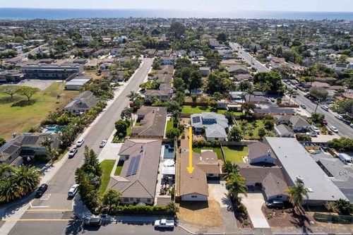 3525 Valley Street, Carlsbad, CA, 92008 | Card Image