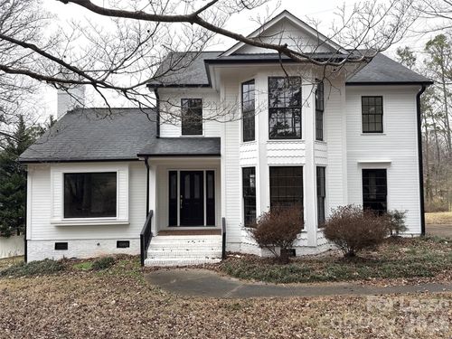 14301 Hackamore Dr, Matthews, NC, 28105-3990 | Card Image