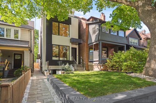 44a Alcina Ave, Toronto, ON, M6G2E8 | Card Image